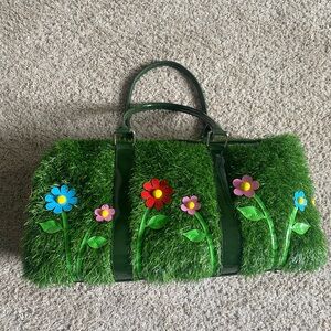 Dolls kill Delia’s astroturf weekender